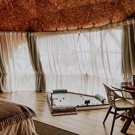 Natura Glamping Alcongosta 외부 사진
