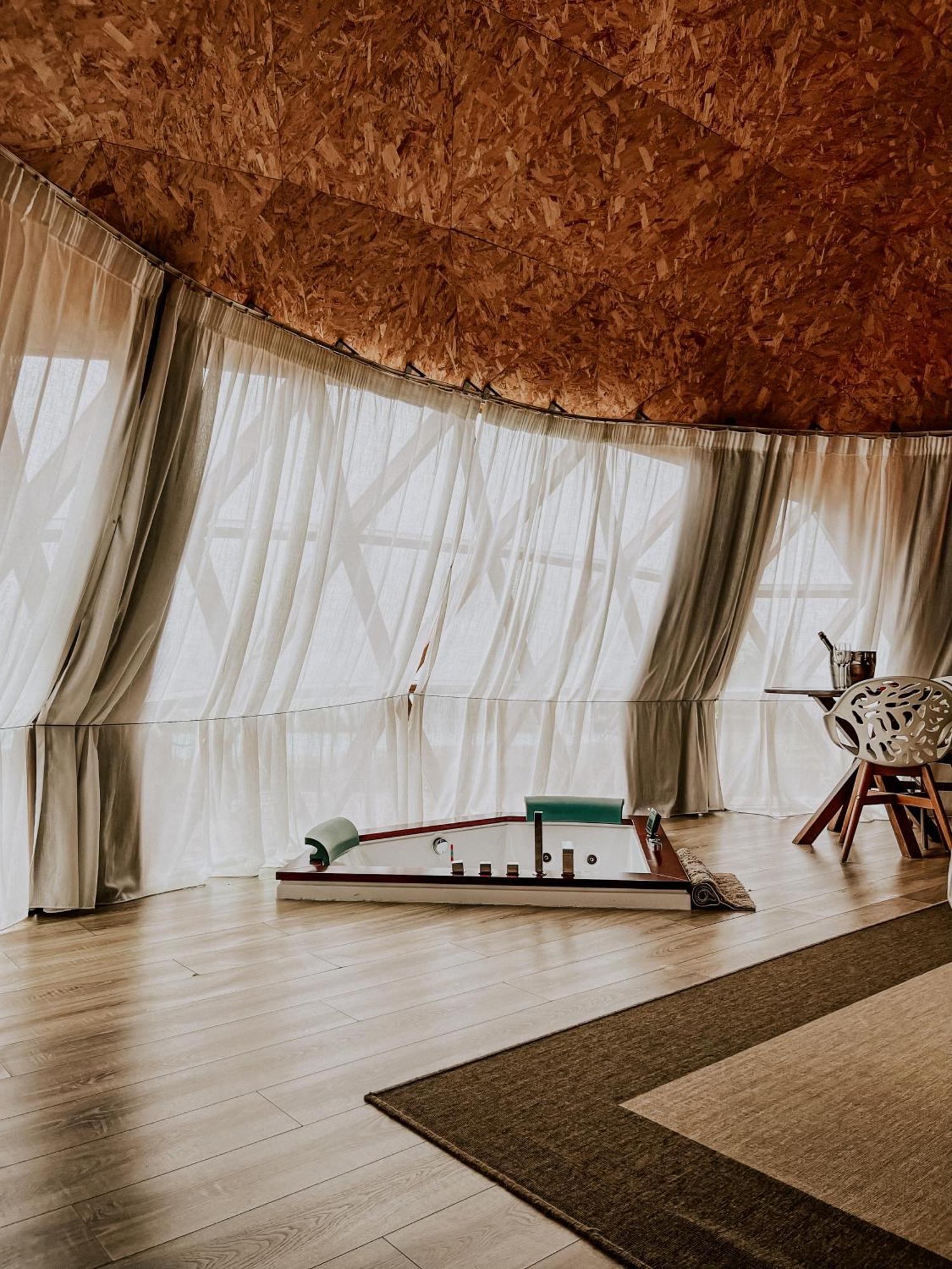 Natura Glamping Alcongosta 외부 사진