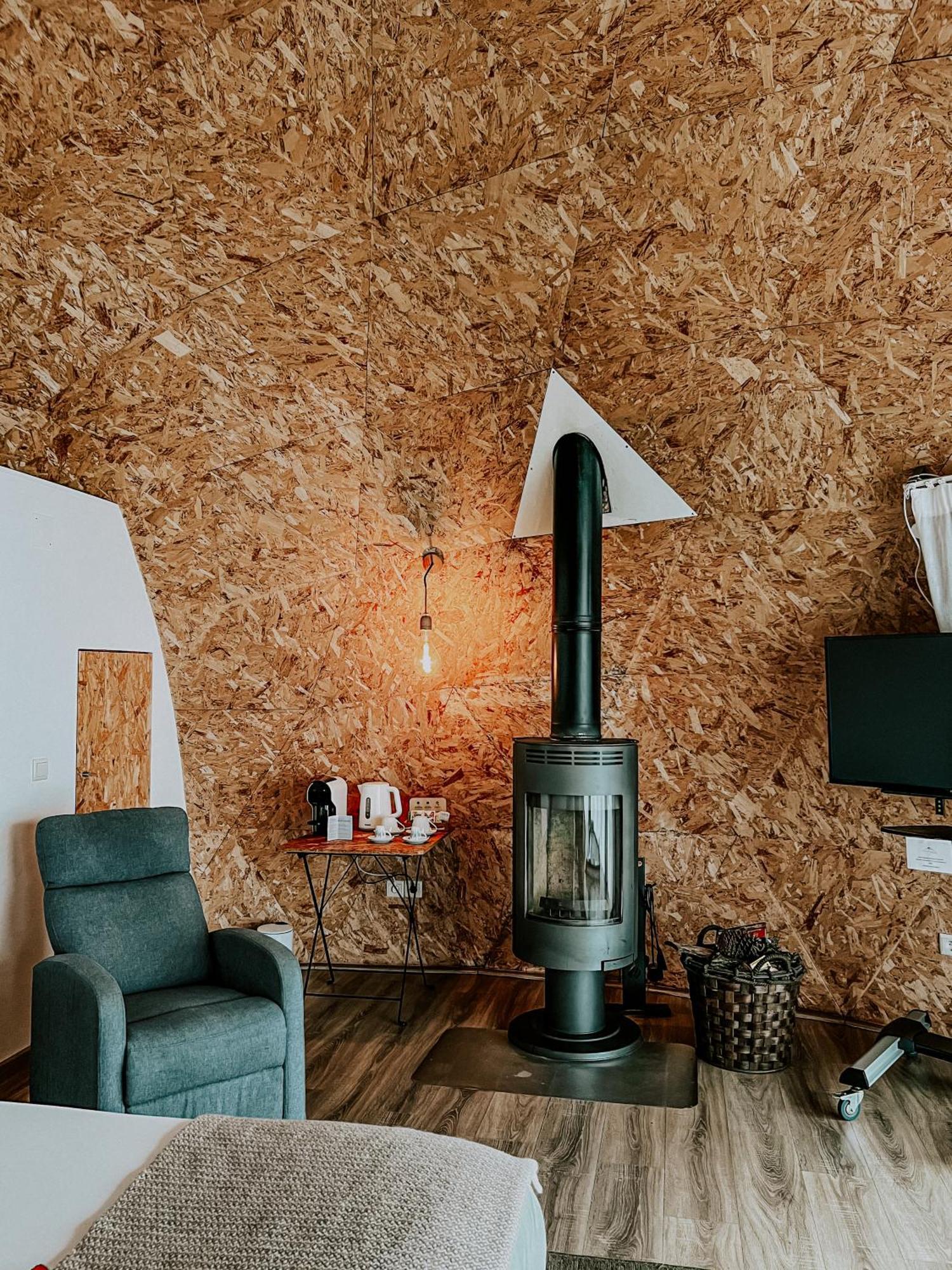Natura Glamping Alcongosta 외부 사진